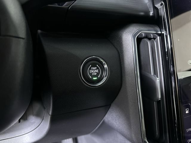 New 2026 GMC Acadia Elevation FWD image 18