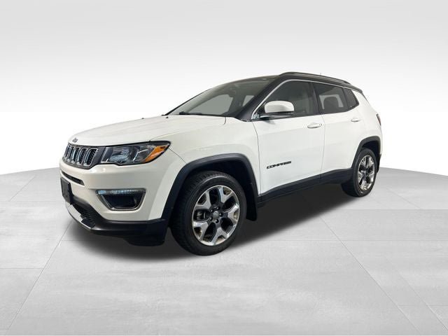 Used 2017 Jeep Compass Limited AWD/4WD image 2