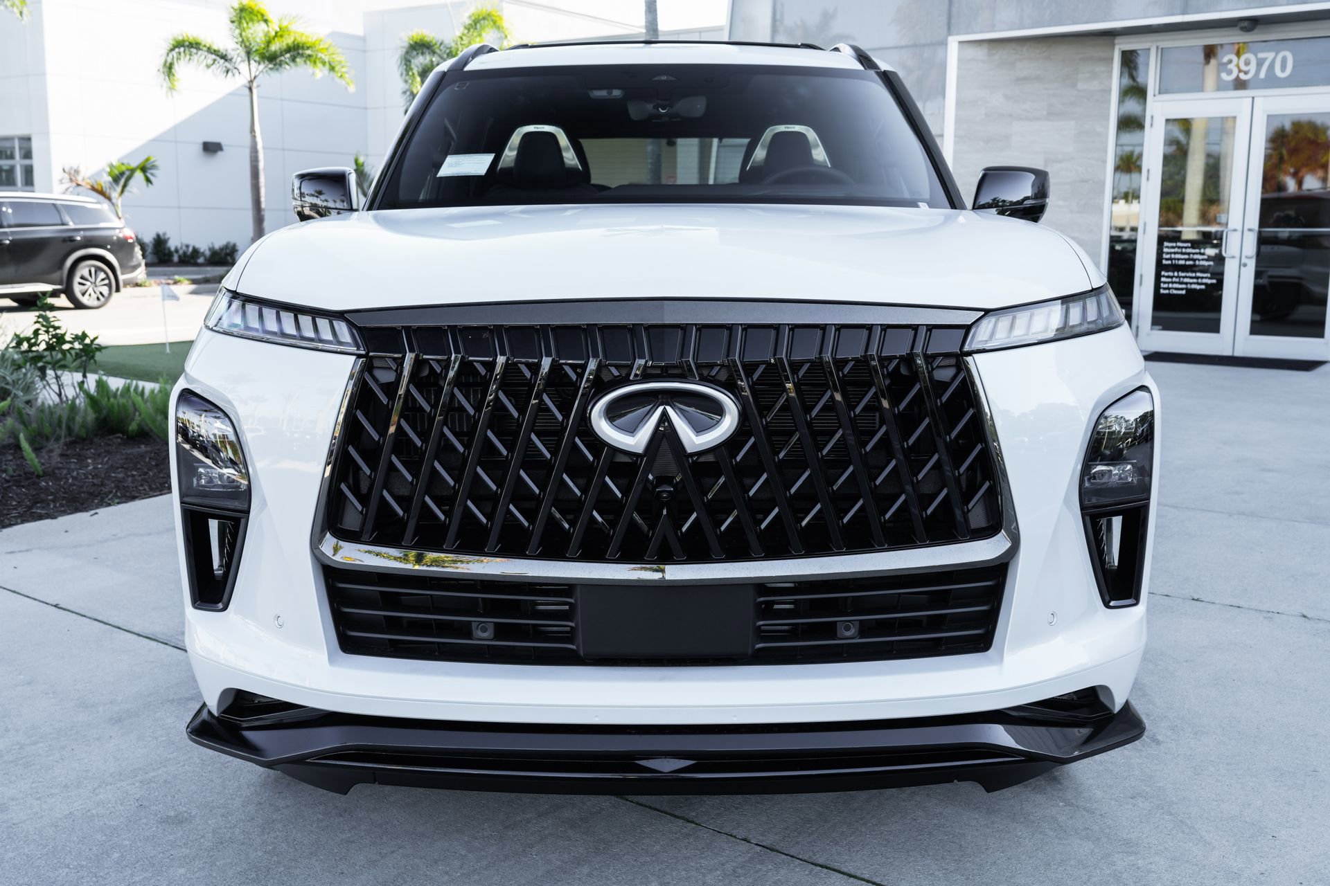 New 2026 INFINITI QX80 4WD w/ Sport Exterior Package image 4