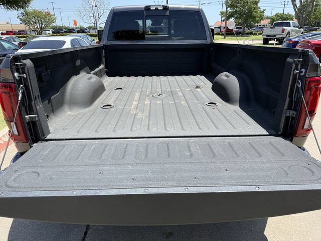 Used 2025 RAM 3500 Laramie AWD/4WD image 28
