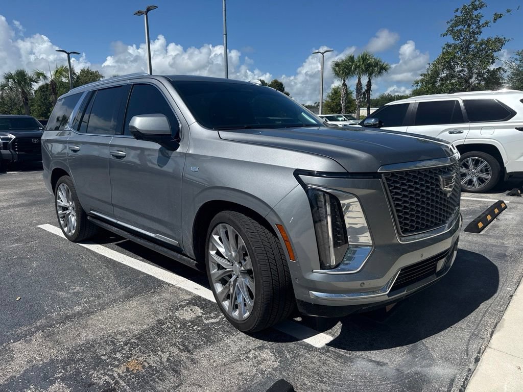 Used 2026 Cadillac Escalade Platinum Luxury w/ LPO, Radiant Package AWD/4WD image 2