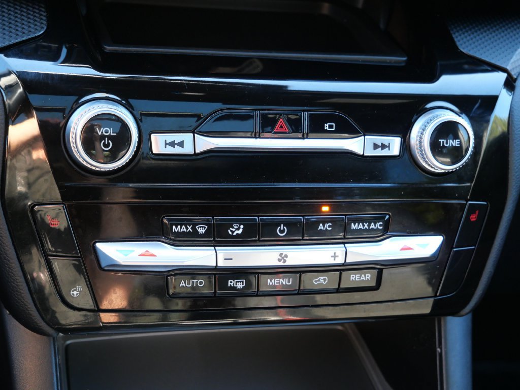 Certified 2023 Ford Explorer ST-Line w/ Class IV Trailer Tow Package AWD/4WD image 24
