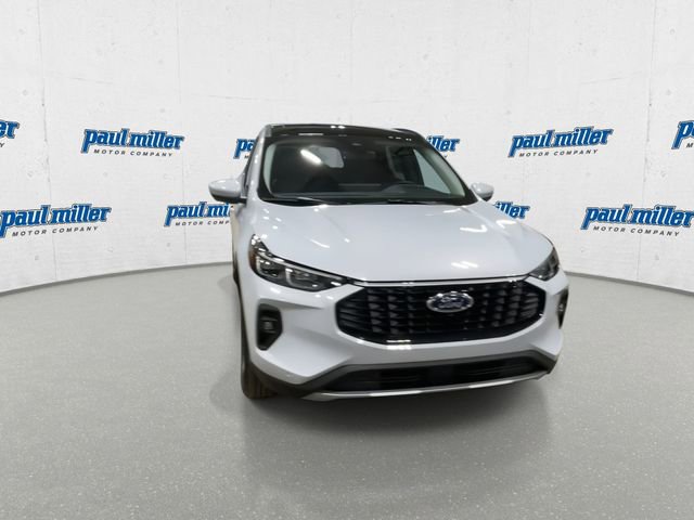 New 2025 Ford Escape SE w/ PHEV Premium Package image 3