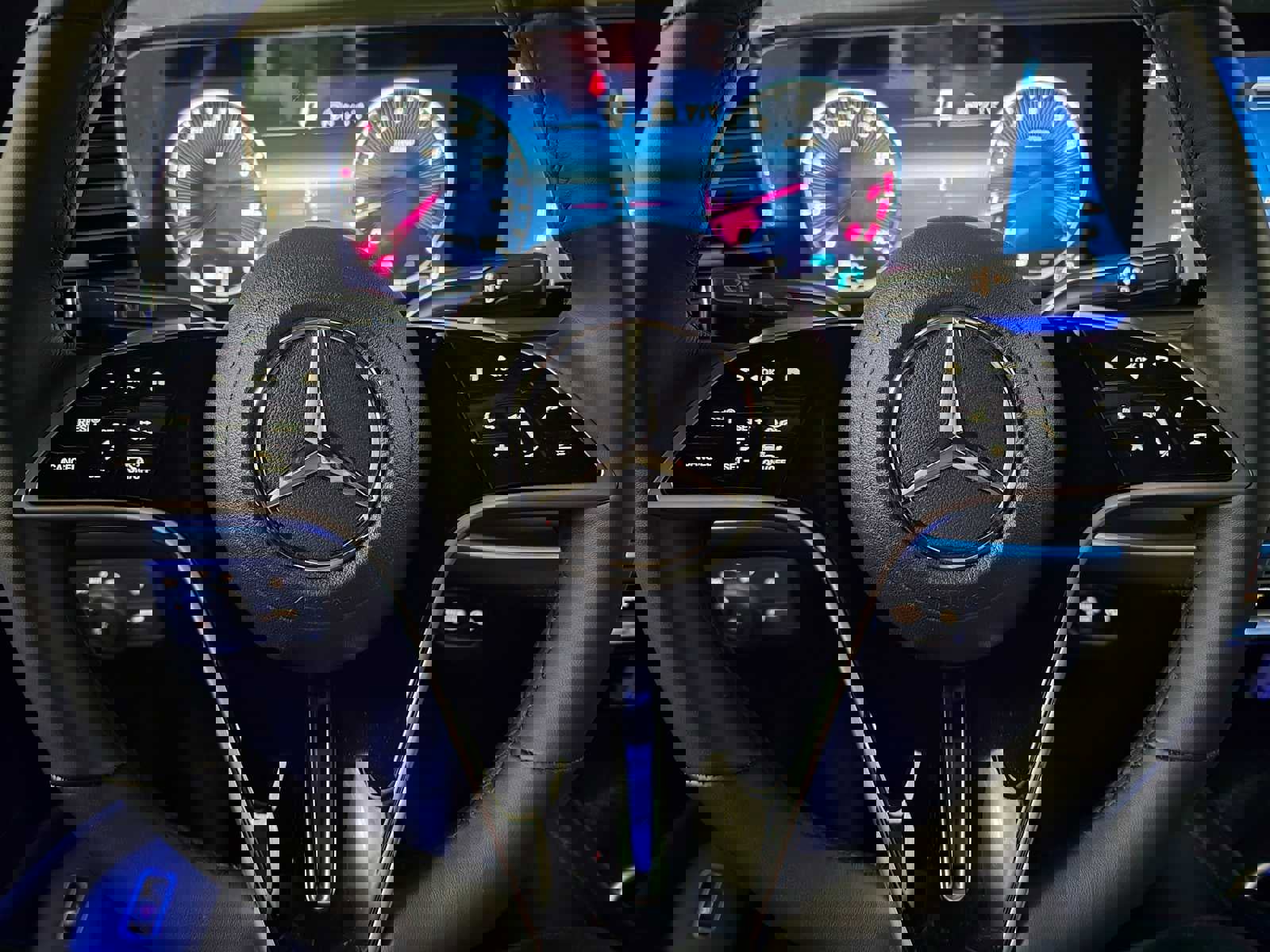 New 2026 Mercedes-Benz GLE 580 4MATIC image 24