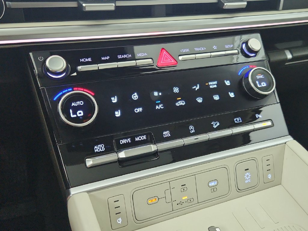 Used 2024 Hyundai Santa Fe Calligraphy AWD/4WD image 29