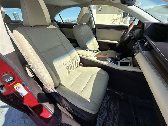 Used 2016 Lexus ES 350 image 26