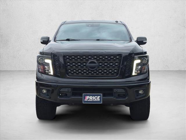 Used 2019 Nissan Titan SV w/ SV Convenience Package AWD/4WD image 2