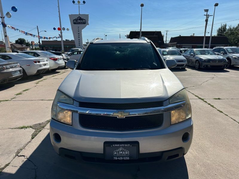 Used 2008 Chevrolet Equinox LT w/ Chrome And Sound Package FWD image 2
