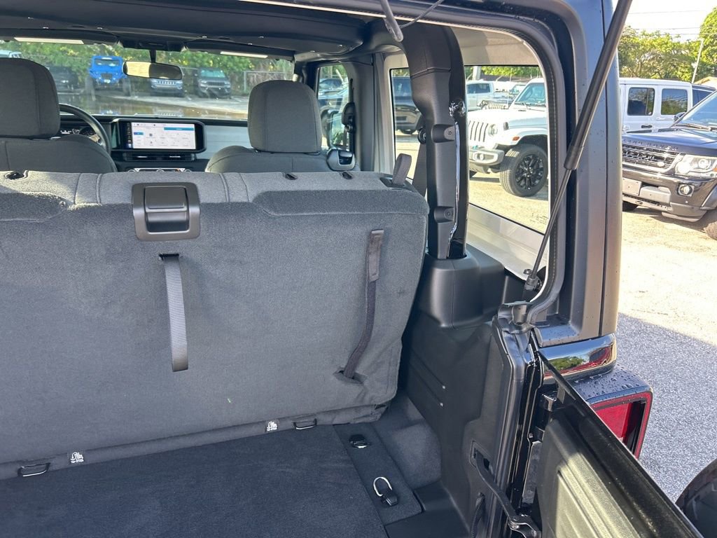 New 2026 Jeep Wrangler Sport image 32