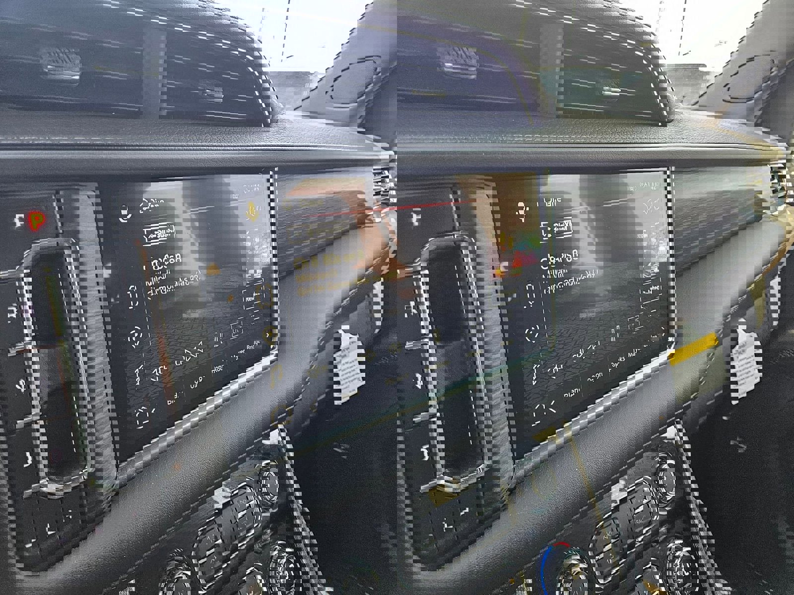 Used 2023 GMC Yukon Denali image 56