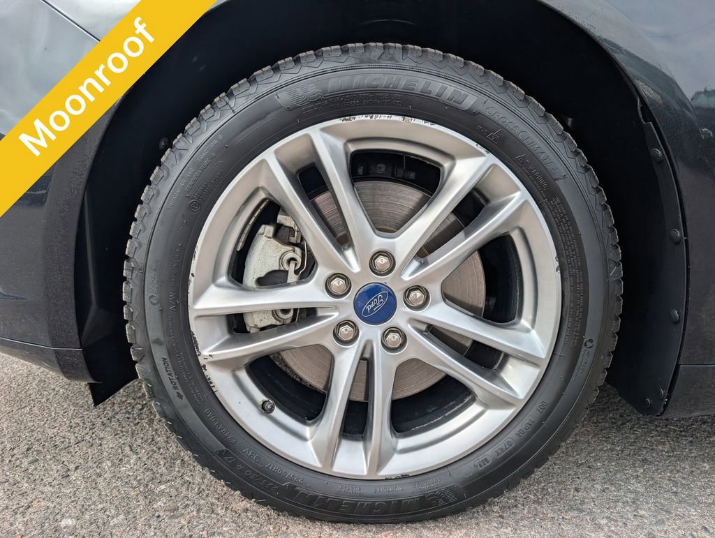 Used 2015 Ford Fusion Energi Titanium w/ Driver Assist Package image 10