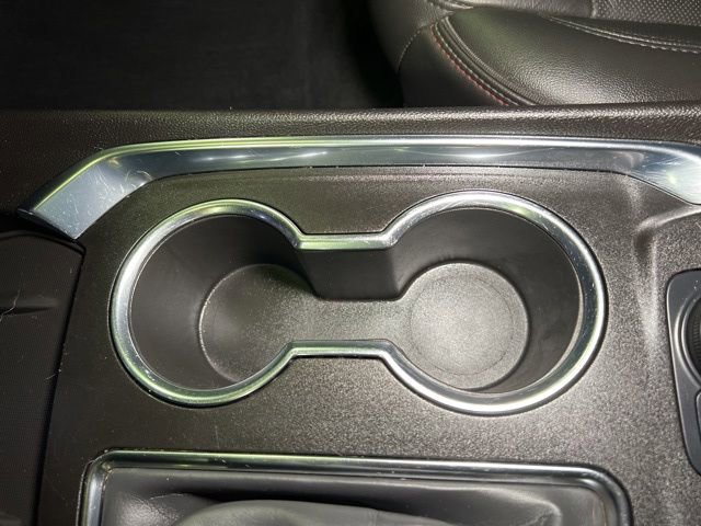 Used 2023 Chevrolet Traverse RS image 29