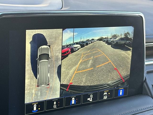 Used 2023 Chevrolet Suburban Z71 w/ Luxury Package image 39