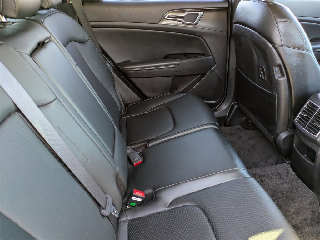 Used 2024 Kia Sportage EX image 35