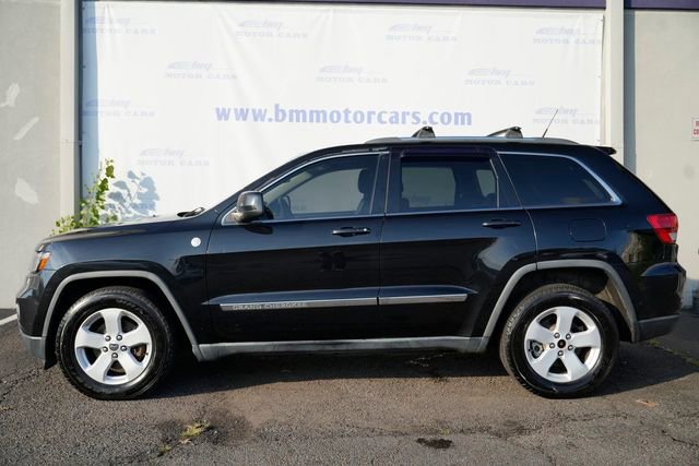 Used 2011 Jeep Grand Cherokee Laredo image 8