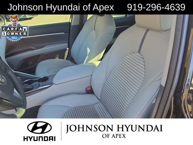Used 2023 Toyota Camry SE image 25