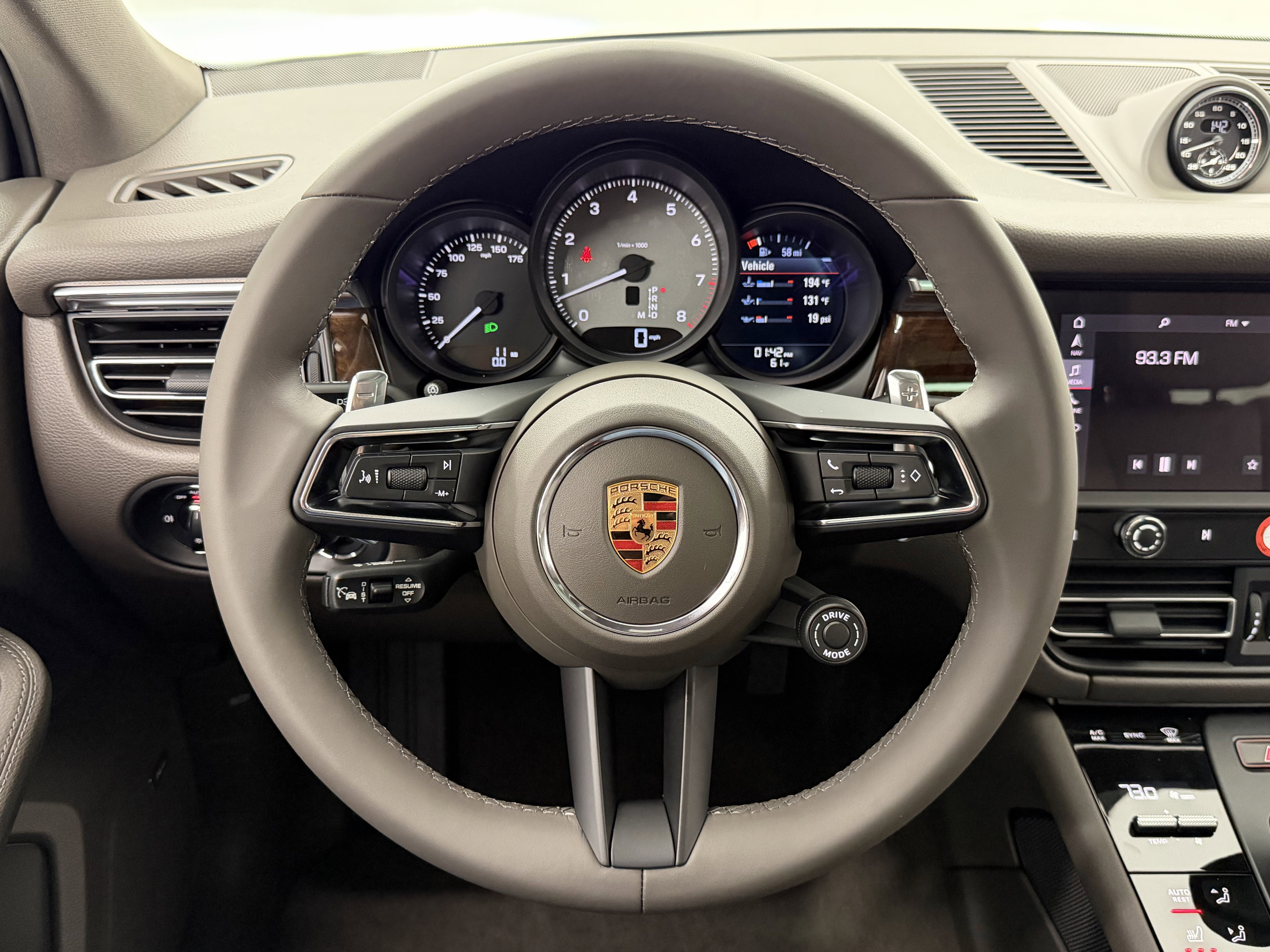 New 2026 Porsche Macan S image 46