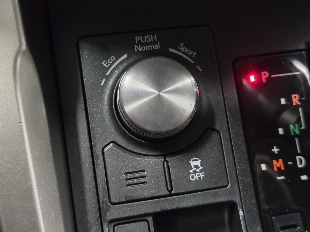 Used 2018 Lexus NX 300 FWD image 8