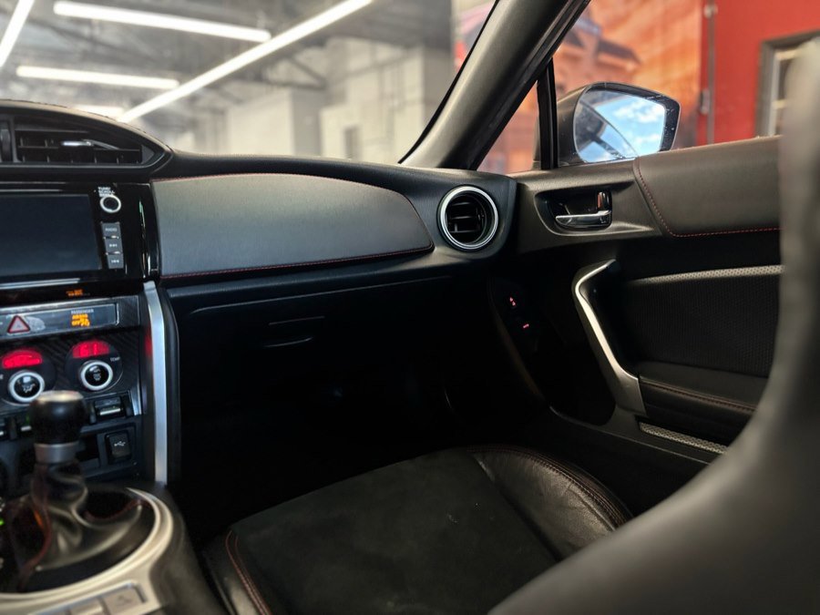 Used 2020 Subaru BRZ Limited RWD image 15