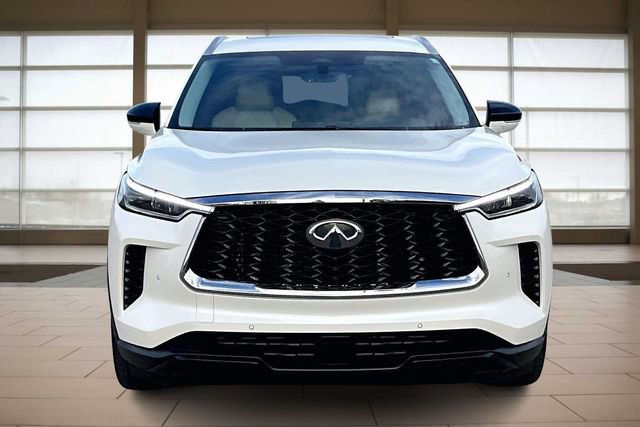 Used 2024 INFINITI QX60 Luxe w/ Cargo Package image 3