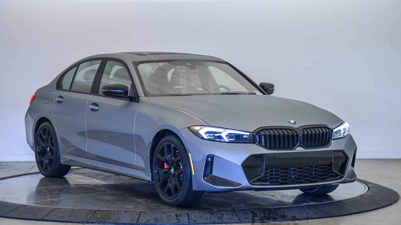 New 2026 BMW 330i xDrive Sedan w/ M Sport Package image 6