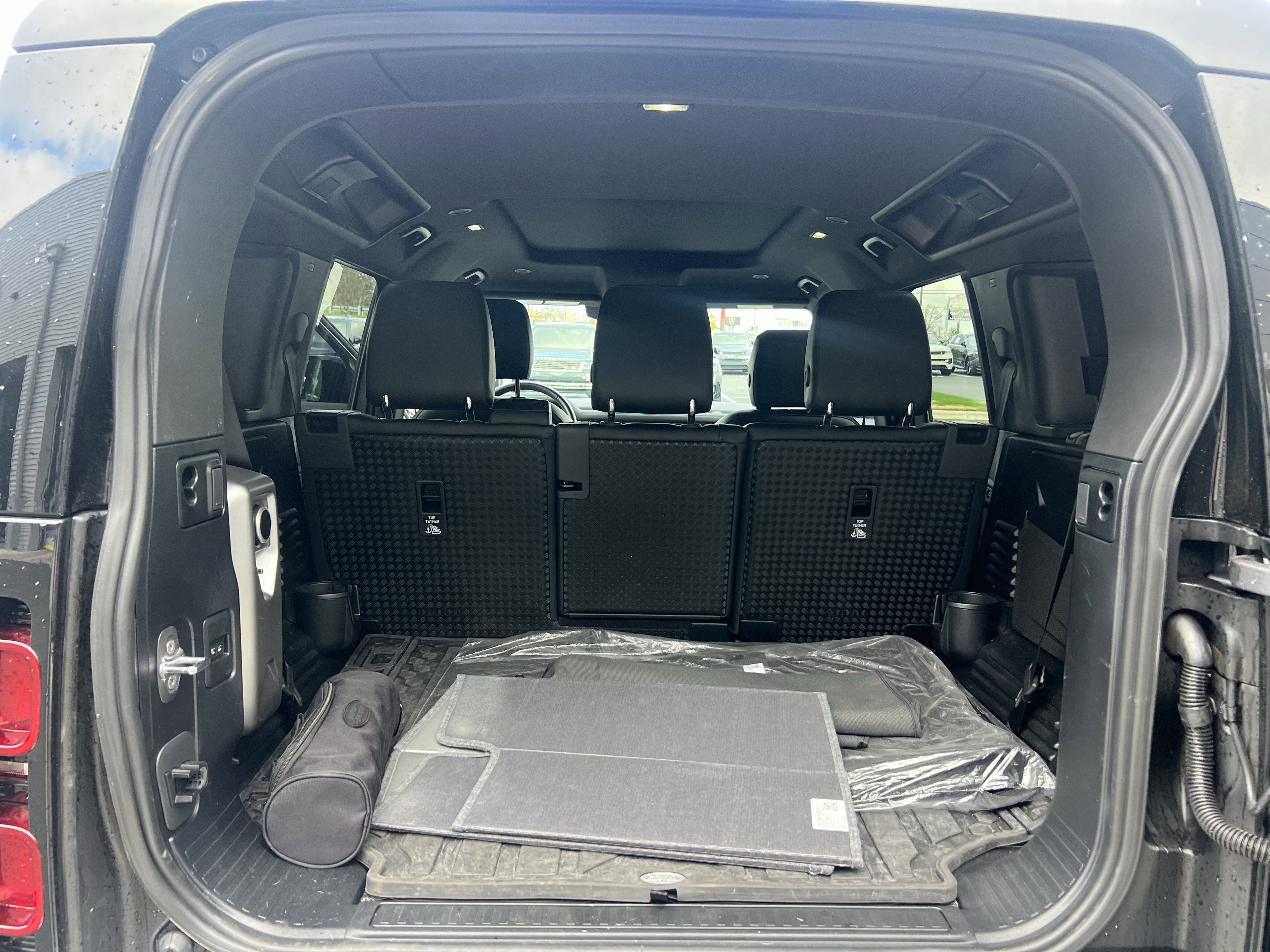 Certified 2024 Land Rover Defender 110 S image 36