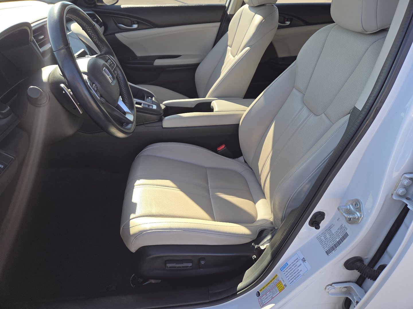 Used 2022 Honda Insight Touring image 24