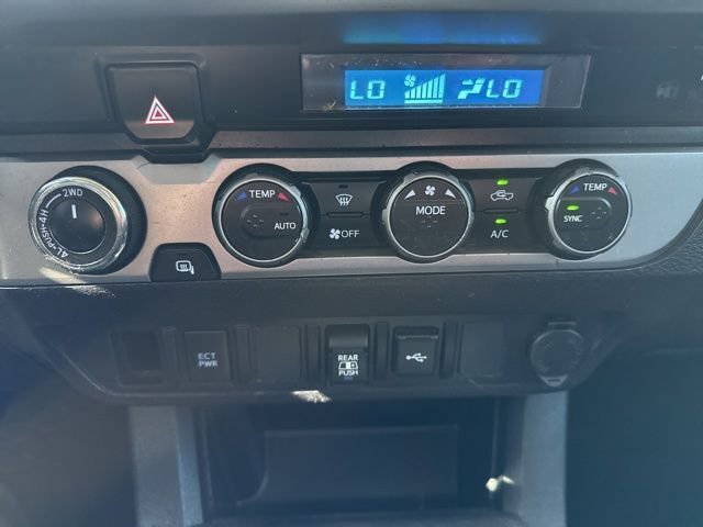 Used 2022 Toyota Tacoma SR5 w/ Trail Edition AWD/4WD image 12