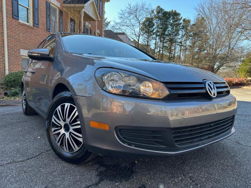 Used 2011 Volkswagen Golf 4-Door image 6