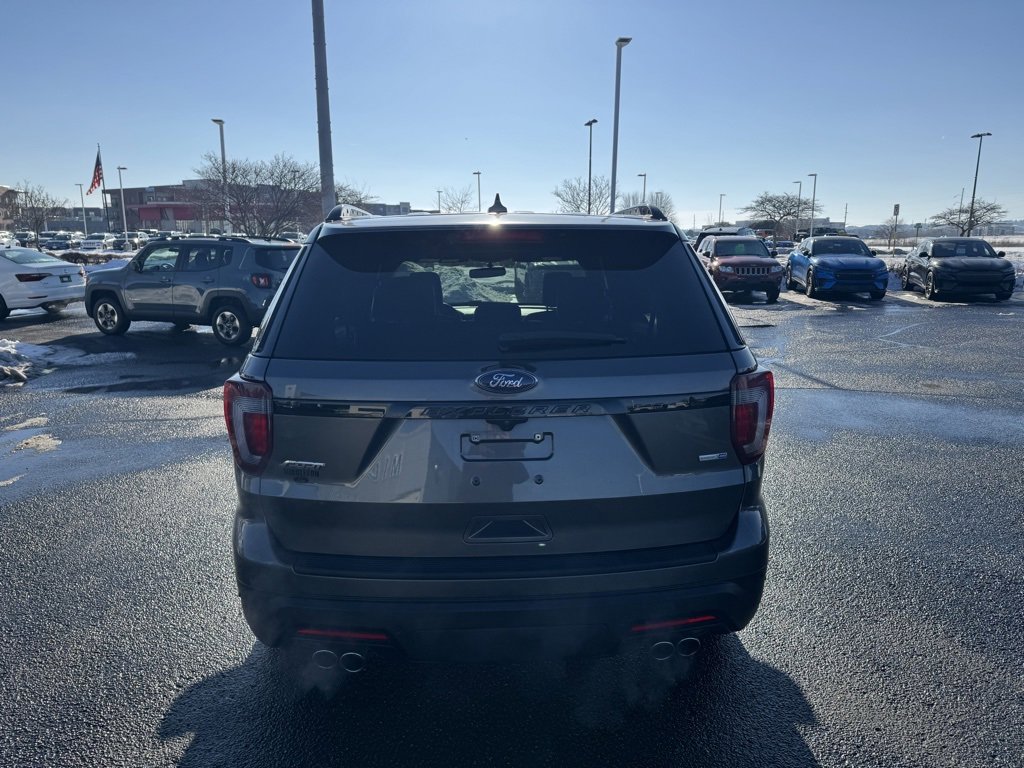 Certified 2019 Ford Explorer Sport w/ Equipment Group 401A image 4