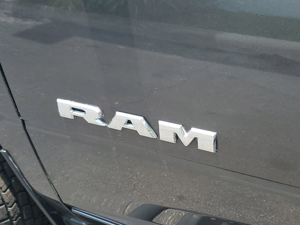 Used 2019 RAM 3500 Big Horn AWD/4WD image 5