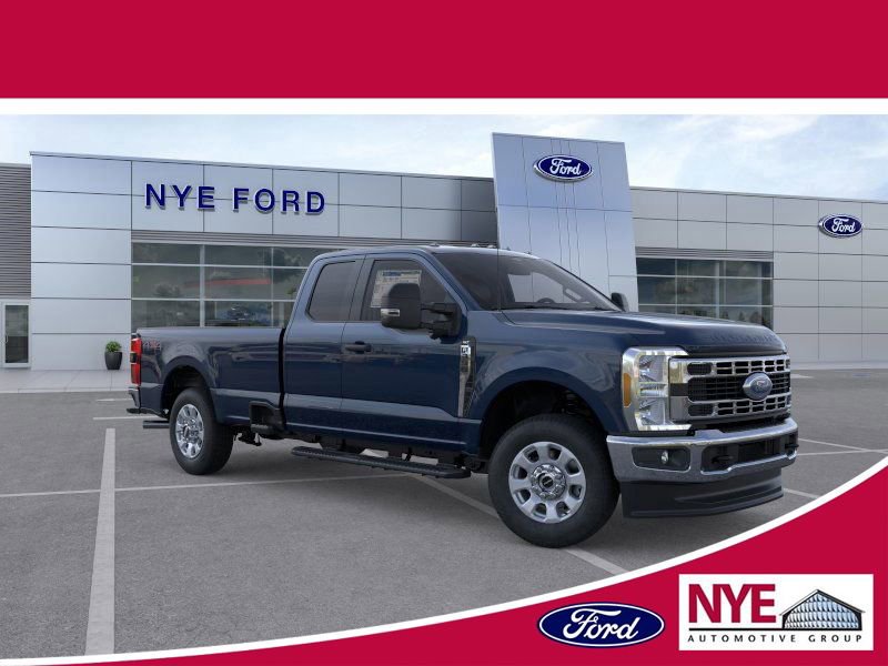 New 2025 Ford F350 XLT w/ 360-Degree Camera Package