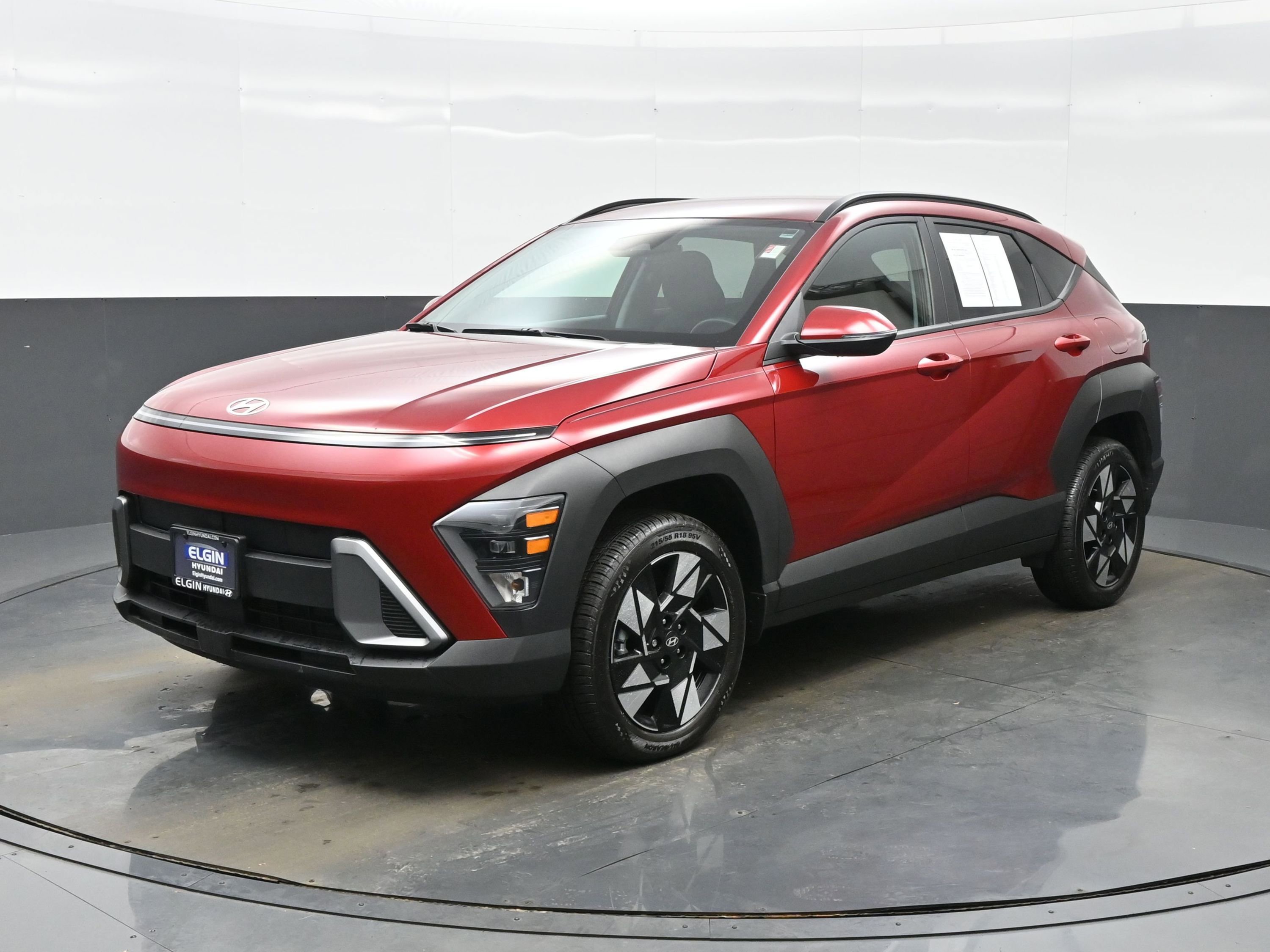 Used 2024 Hyundai Kona SEL w/ Convenience Package image 2