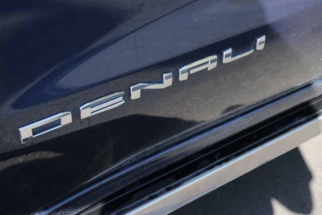 Used 2022 GMC Sierra 1500 Denali w/ Denali Reserve Package image 12