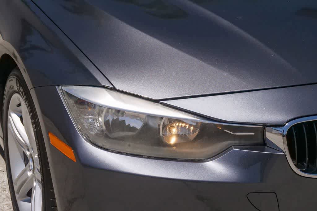 Used 2013 BMW 328i Sedan RWD image 4