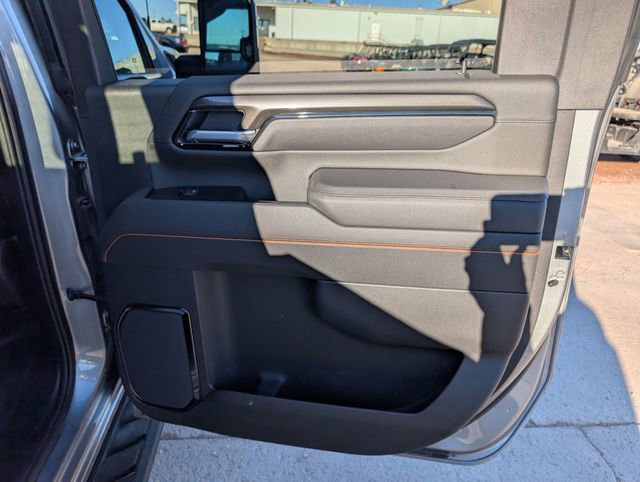 Used 2025 GMC Sierra 3500 AT4 w/ AT4 Premium Plus Package image 30