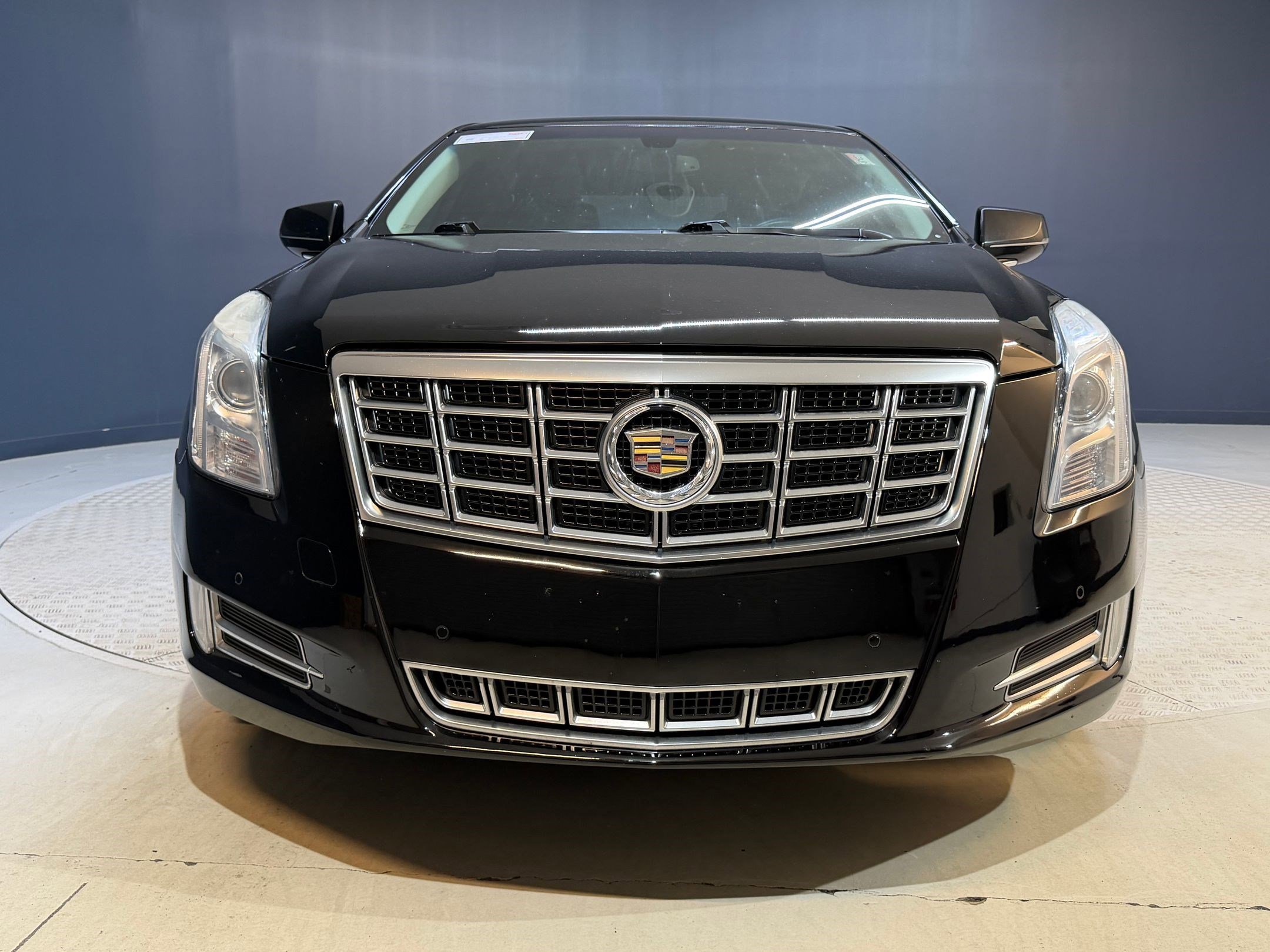 Used 2015 Cadillac XTS Luxury AWD/4WD image 6