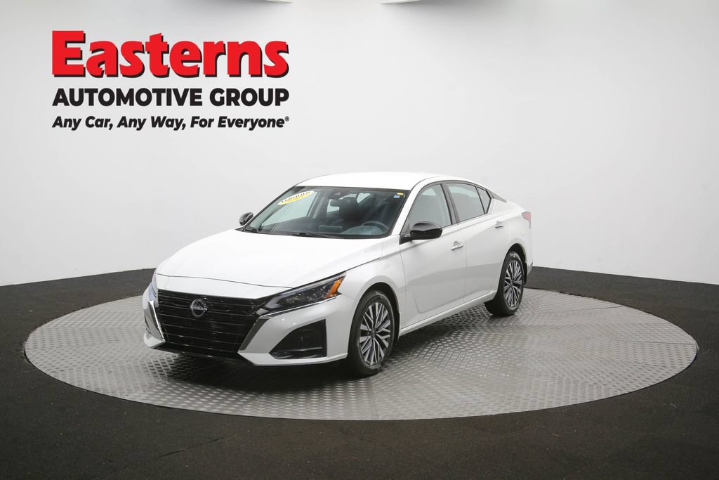 Used 2023 Nissan Altima 2.5 SV AWD/4WD image 40