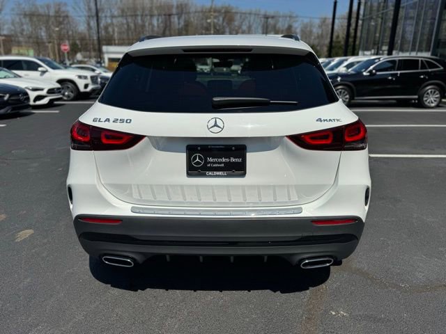 Certified 2023 Mercedes-Benz GLA 250 4MATIC image 4