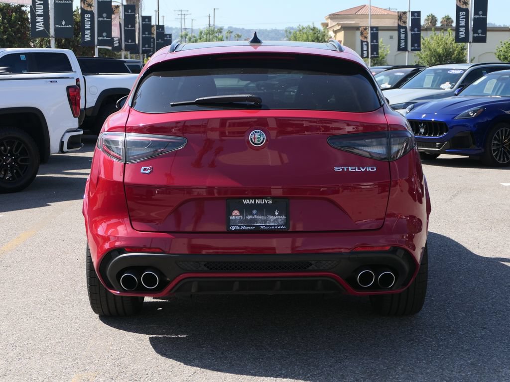Used 2024 Alfa Romeo Stelvio Quadrifoglio w/ Active Assist Plus Package AWD/4WD image 5