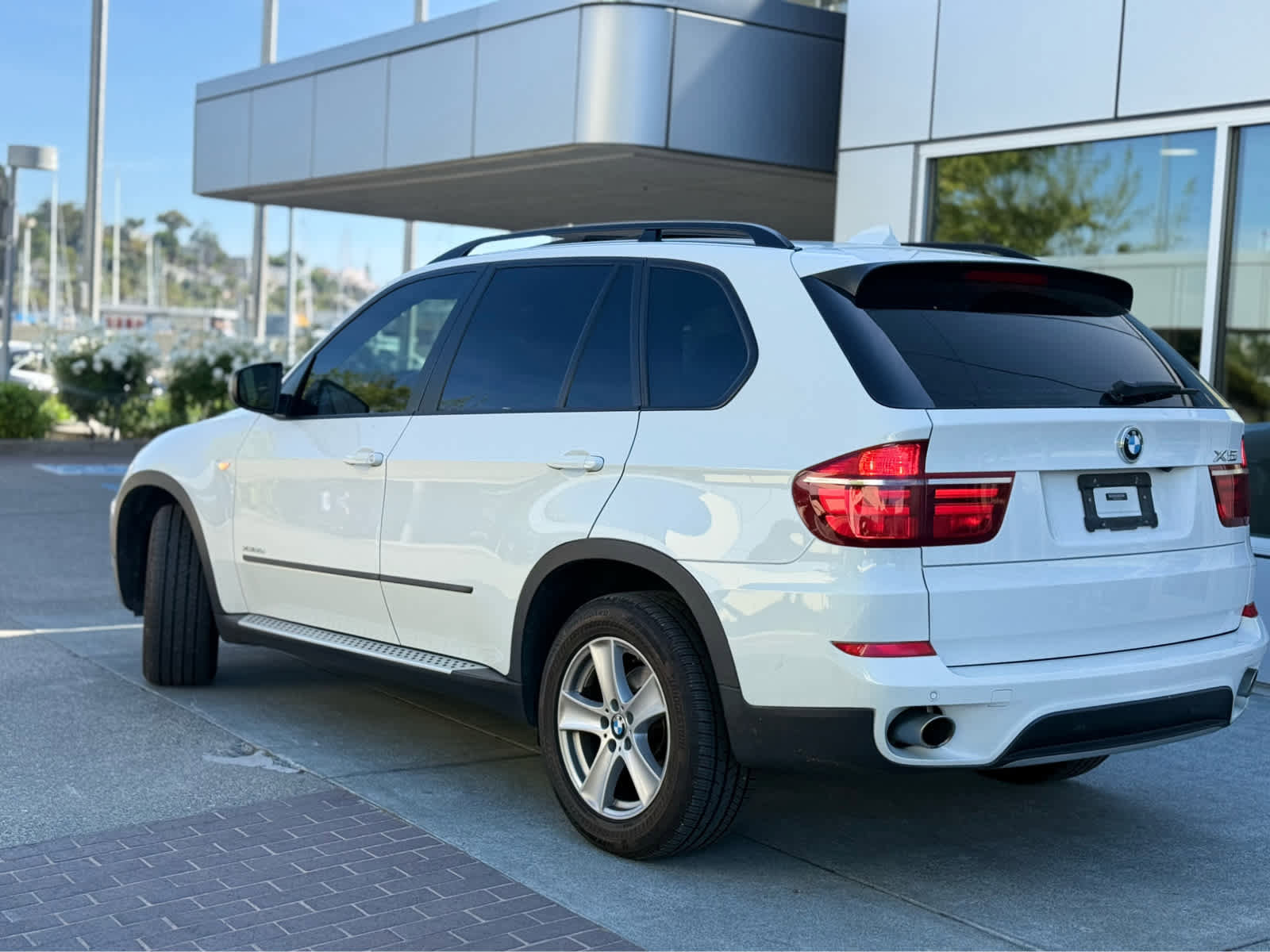 Used 2012 BMW X5 xDrive35d image 3