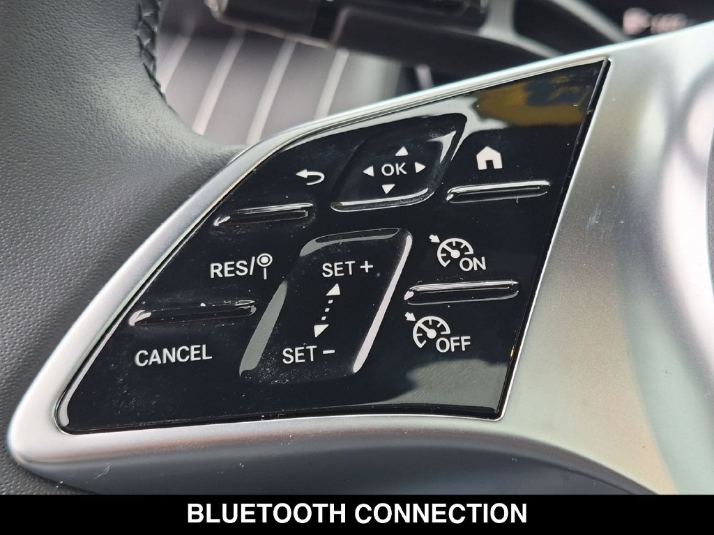 Certified 2026 Mercedes-Benz GLC 300 4MATIC image 7