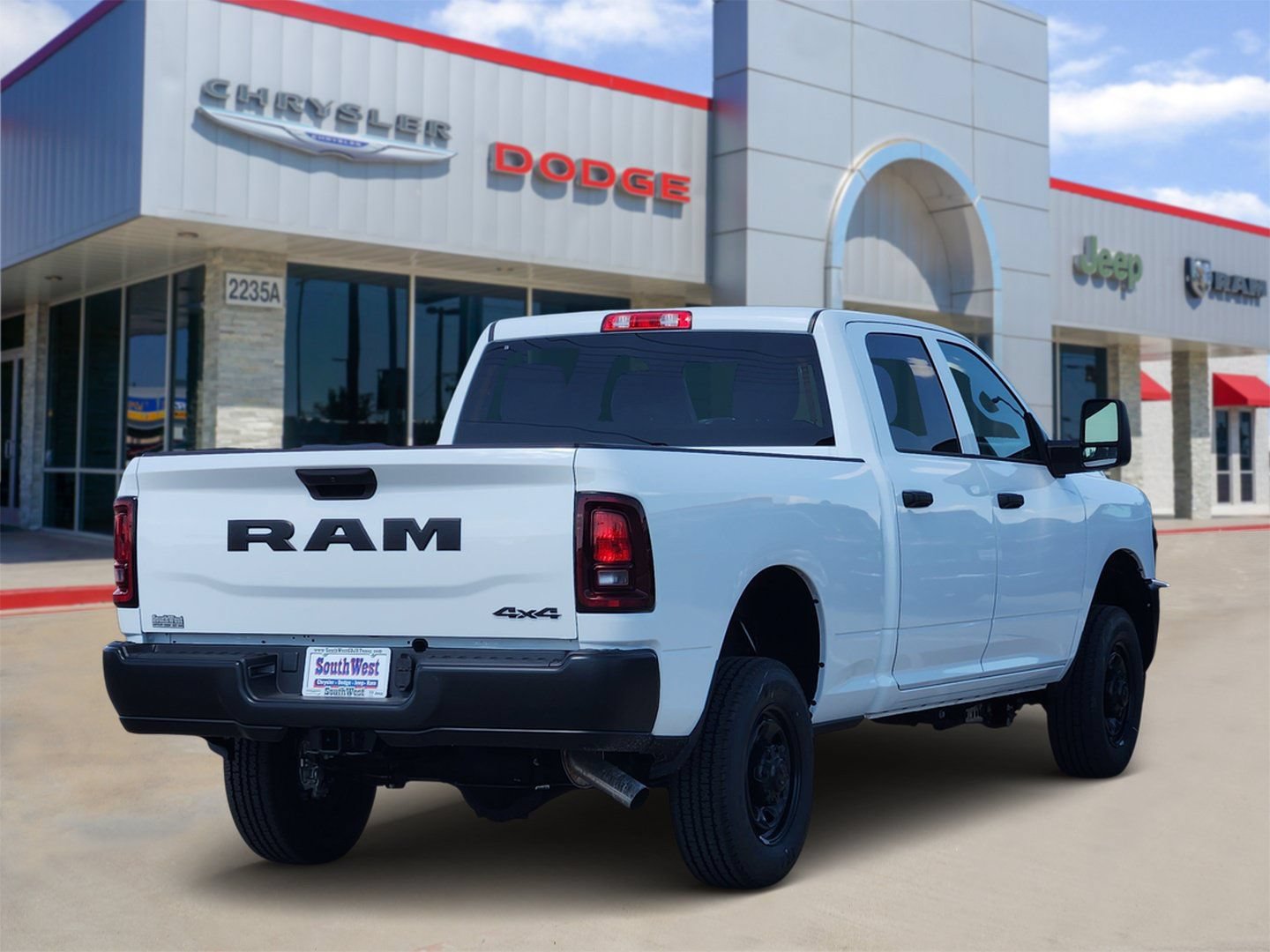 New 2026 RAM 2500 Tradesman AWD/4WD image 5