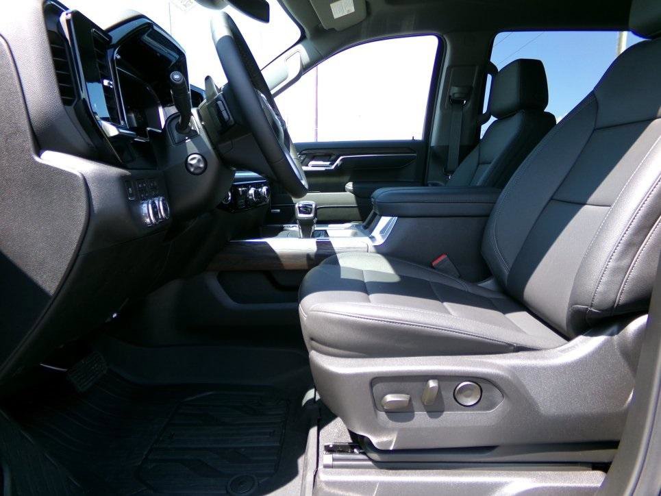 New 2026 GMC Sierra 1500 SLT w/ SLT Premium Plus Package image 4