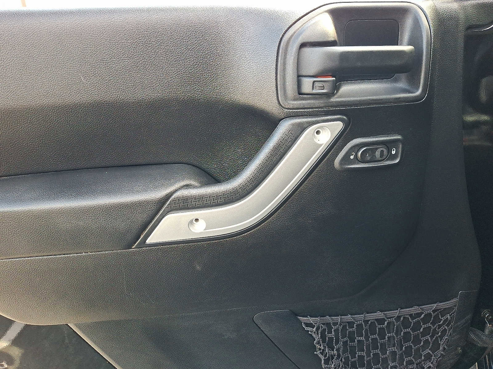 Used 2015 Jeep Wrangler Unlimited Sport w/ Quick Order Package 24S image 13