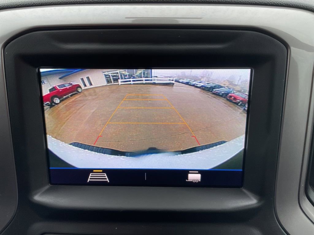 Used 2020 Chevrolet Silverado 2500 Custom w/ Custom Value Package image 12