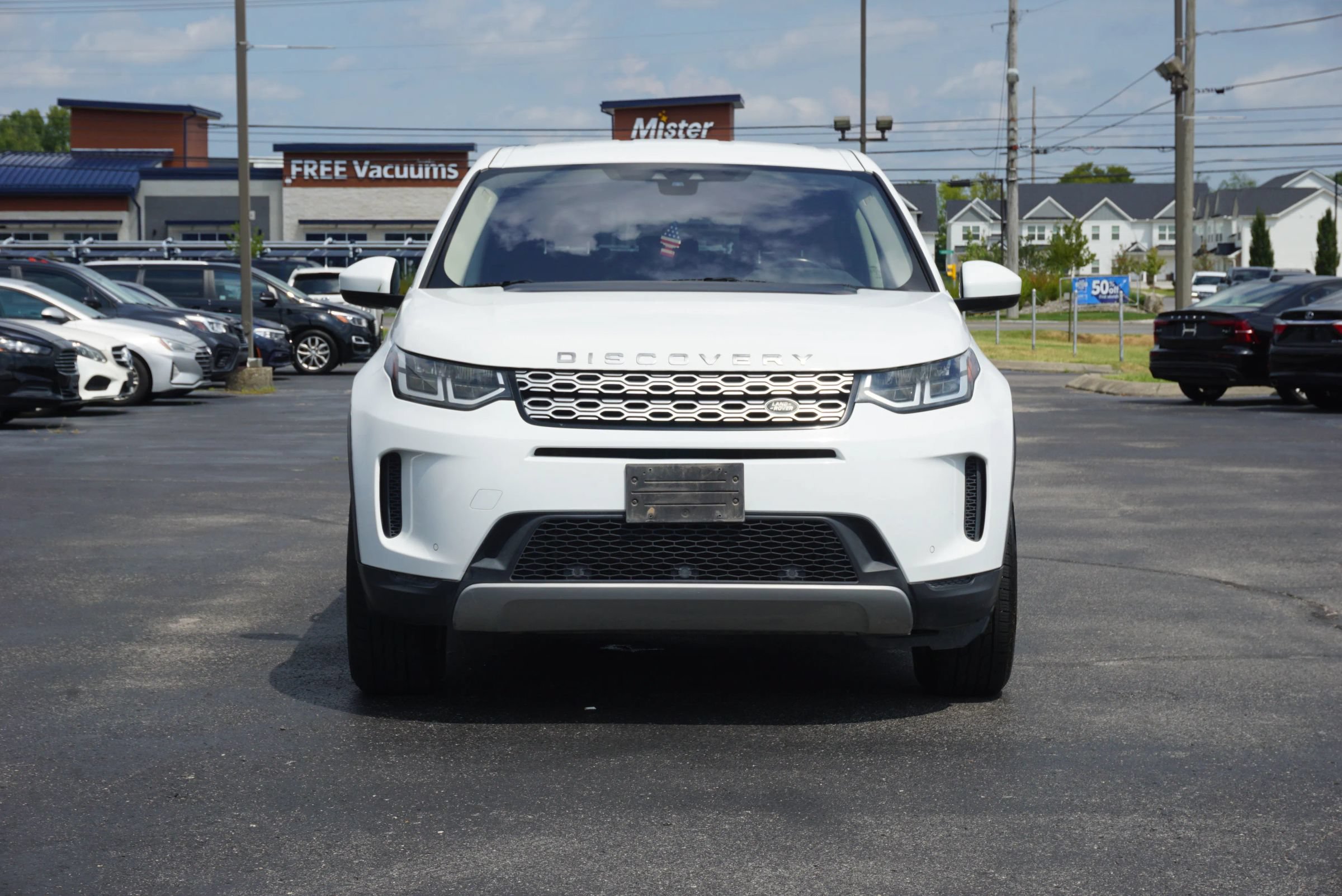 Used 2020 Land Rover Discovery Sport AWD/4WD image 2