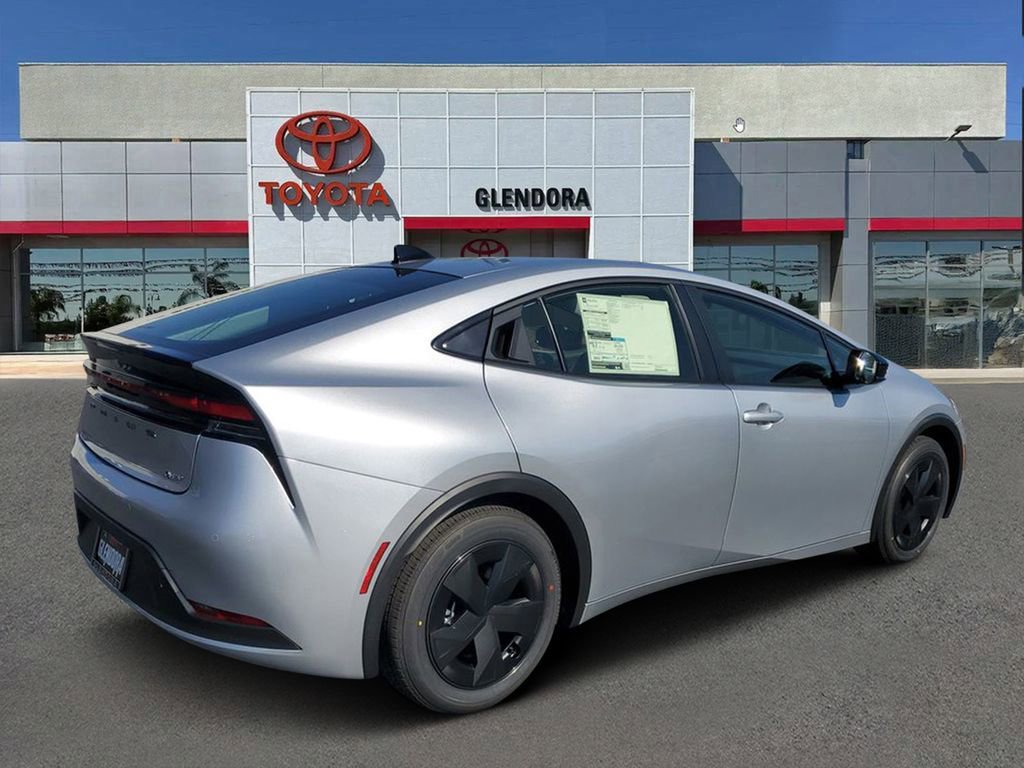 New 2026 Toyota Prius LE FWD image 3