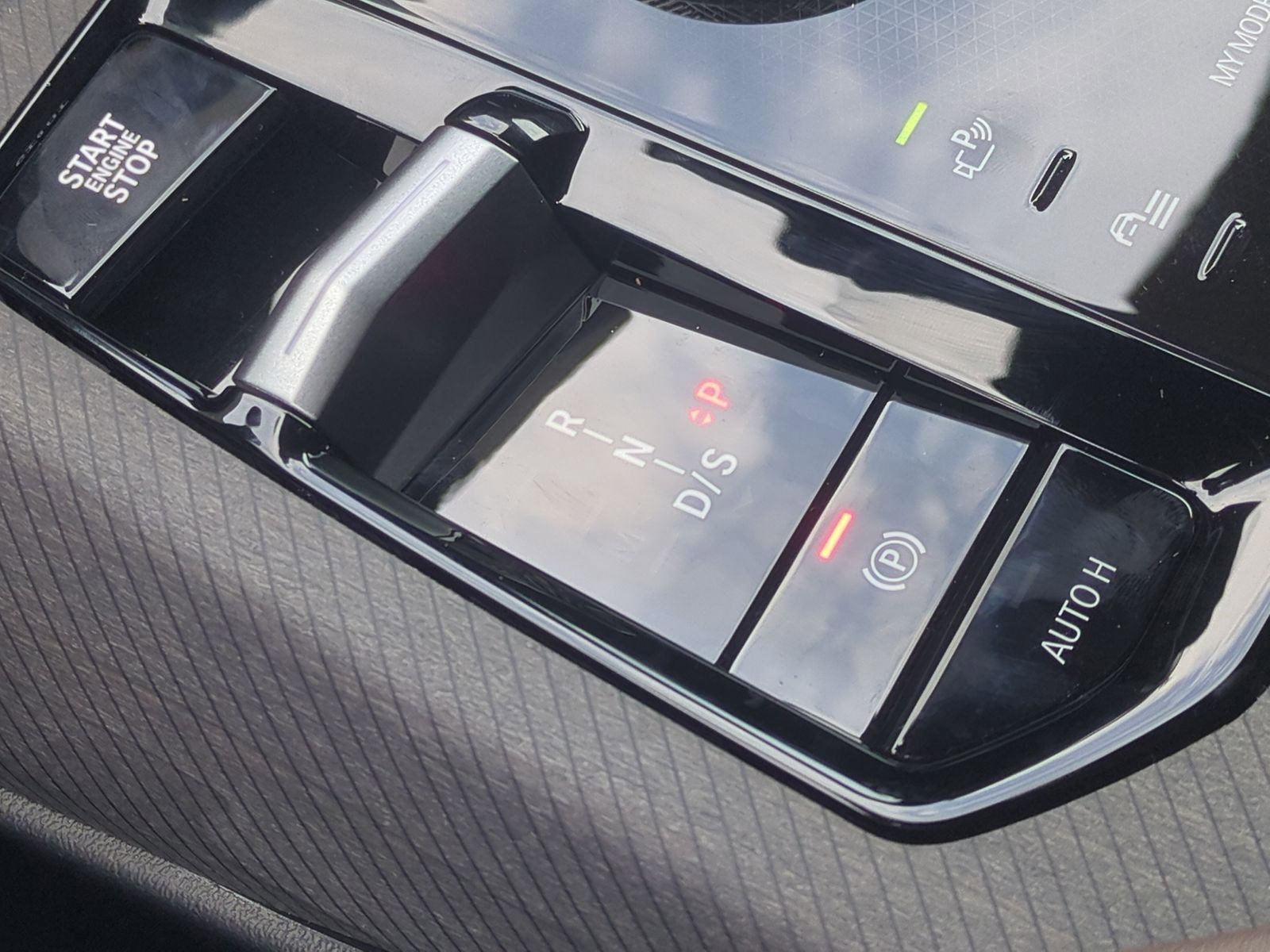 Certified 2026 BMW X3 xDrive30 w/ Premium Package image 25