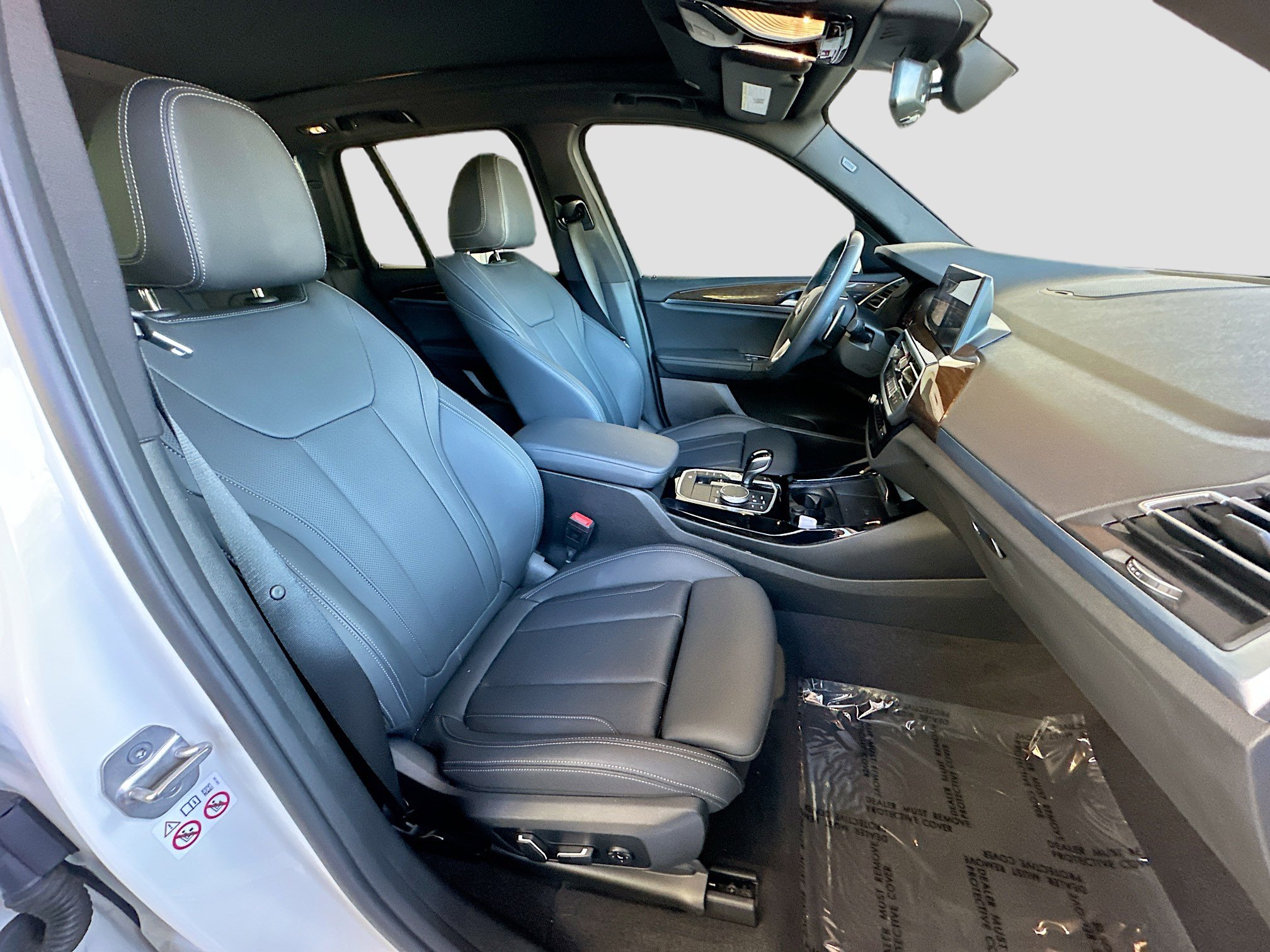 Certified 2024 BMW X3 sDrive30i w/ Convenience Package w/ZPA RWD image 28